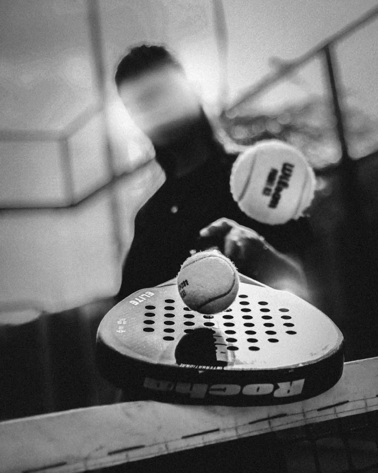 schwarz-weiß Schläger 2